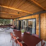 Maistra Koversada Covered Mobile Homes Feriepark 4*