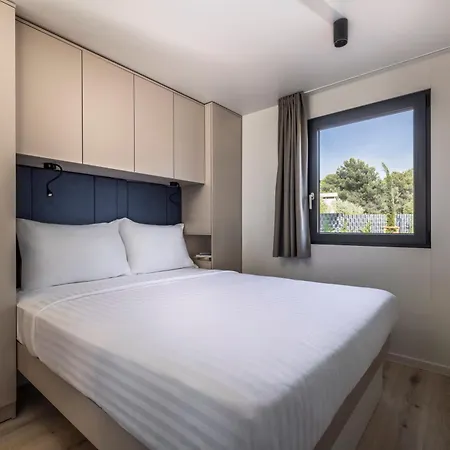 פארק נופש Maistra Koversada Covered Mobile Homes 4*